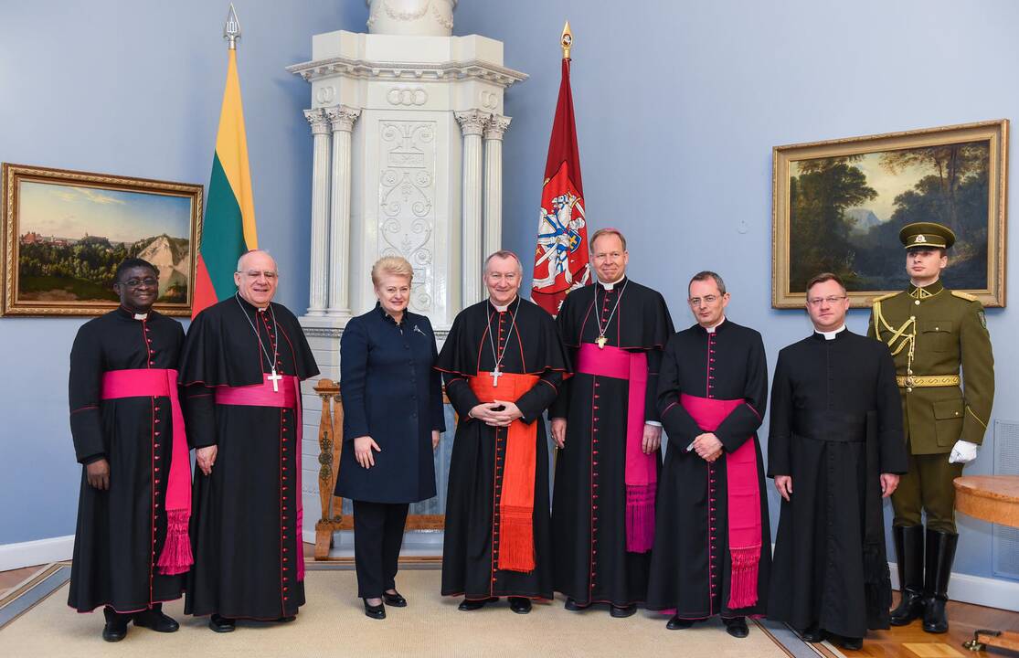 Lietuvoje lankosi Vatikano valstybės sekretorius