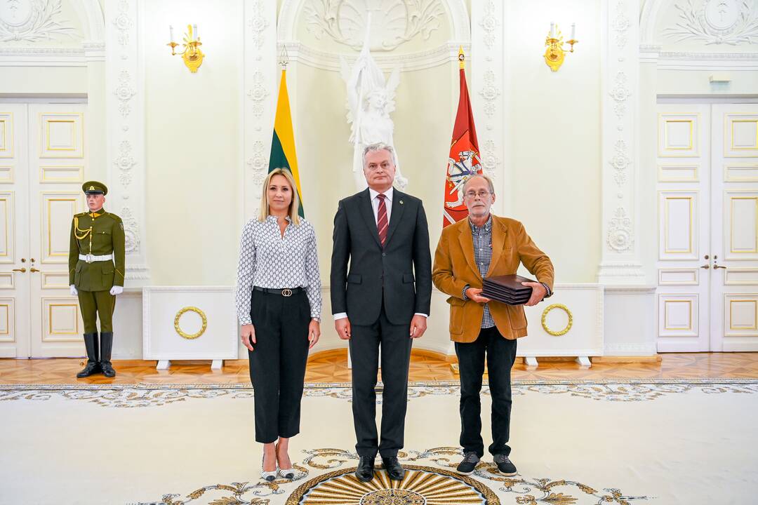 Prezidentas įteikė Žūvančiųjų gelbėjimo kryžius