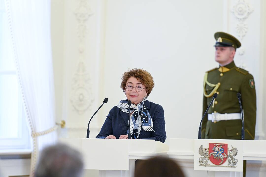 Prezidentas įteikė Žūvančiųjų gelbėjimo kryžius