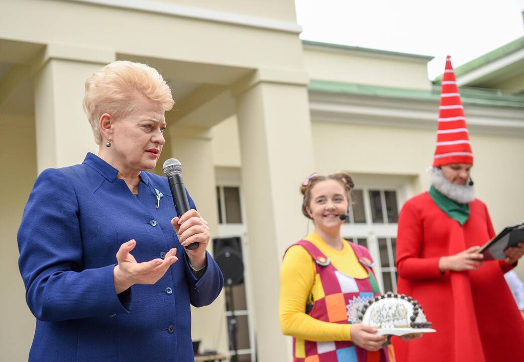 Įsivaikinusių šeimų susitikimas Prezidentūroje