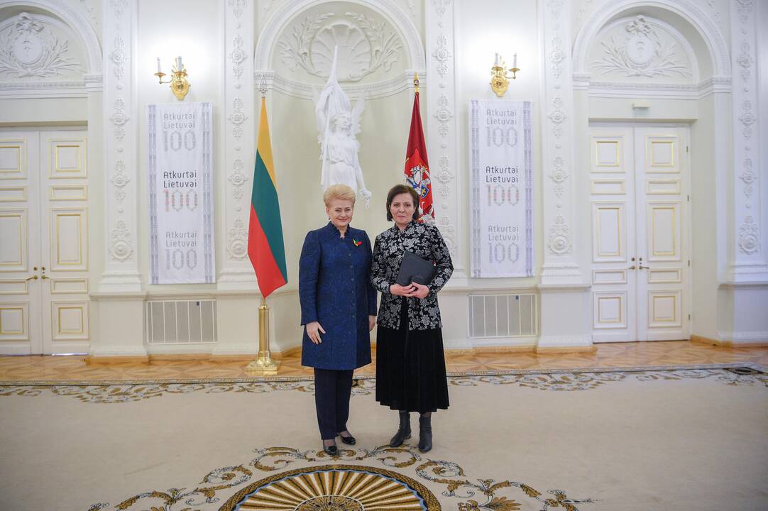 Menininkams įteiktos Nacionalinės premijos
