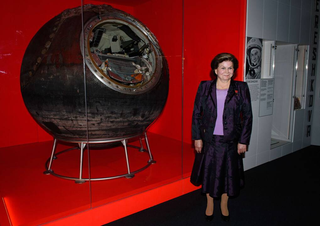 1963 m. į orbitą pakilo pirmoji pasaulyje kosmonautė moteris Valentina Tereškova