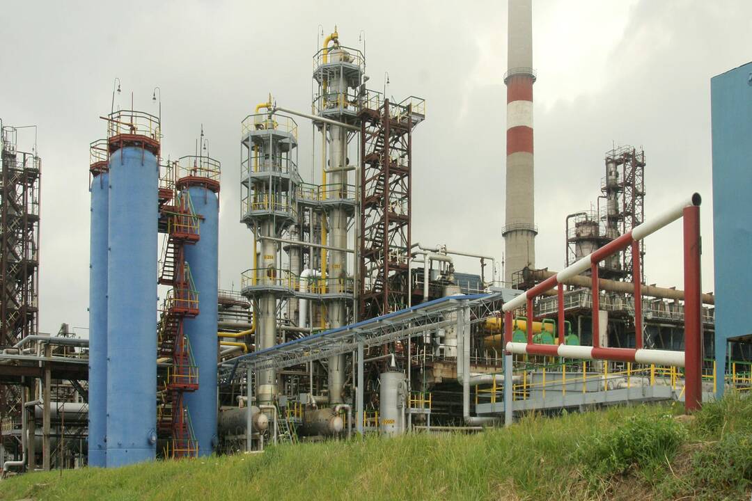 2006 m. didžiulis gaisras nuniokojo „Mažeikių naftą“. Žmonės per gaisrą nenukentėjo. Gaisro padaryti nuostoliai siekė apie 130 mln. litų