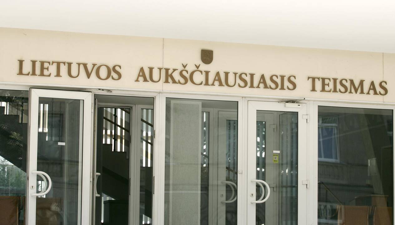Moteris nepraras automobilio, kurį vairavo girtas sugyventinis