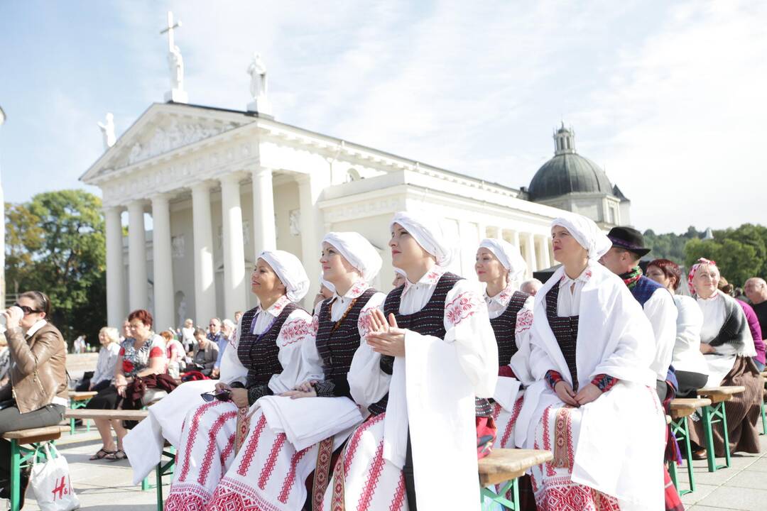 Tautų mugė: ką šiemet pamatysime Gedimino prospekte?