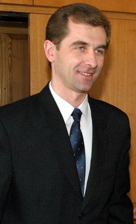 Atsistatydina teisingumo viceministras R. Bakšys (papildyta)