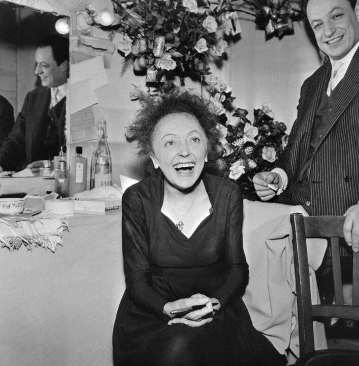 1915 m. gimė prancūzų dainininkė Edith Piaf. Mirė 1963 m.