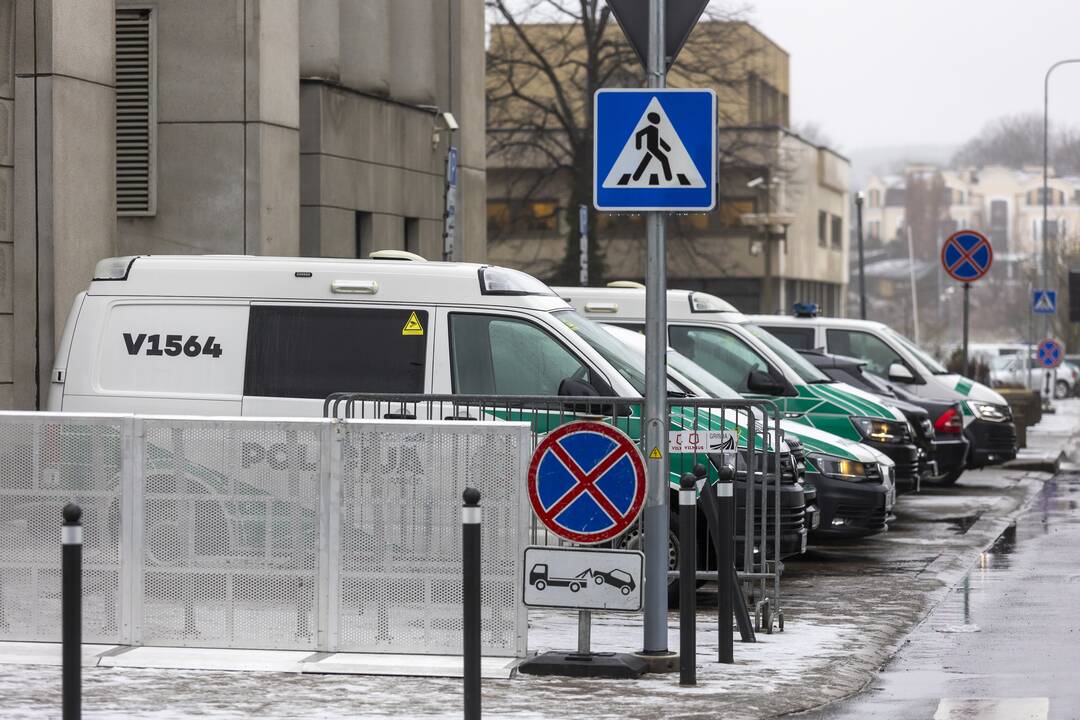 Pareigūnai ruošiasi mitingui prie Seimo