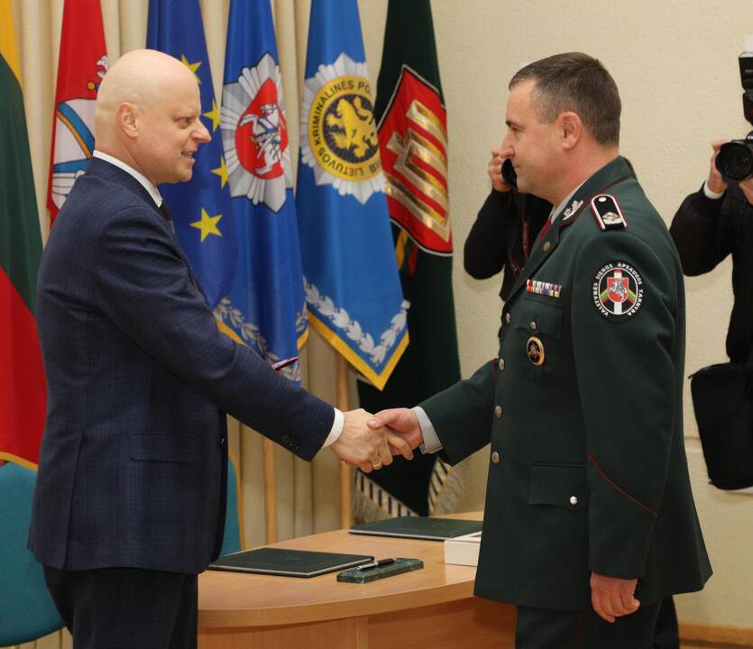 Policijos vadovo pareigas perima R. Požėla