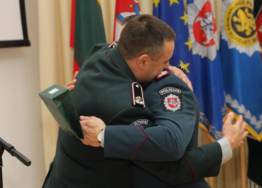 Policijos vadovo pareigas perima R. Požėla