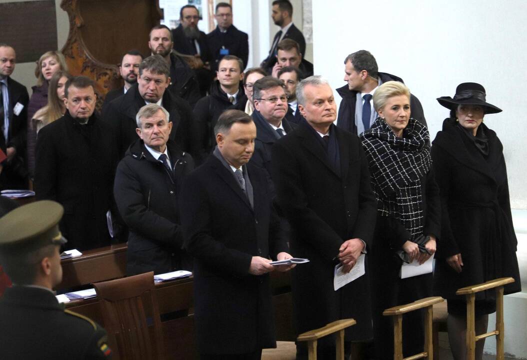Iškilmingos sukilimo vadų laidotuvės
