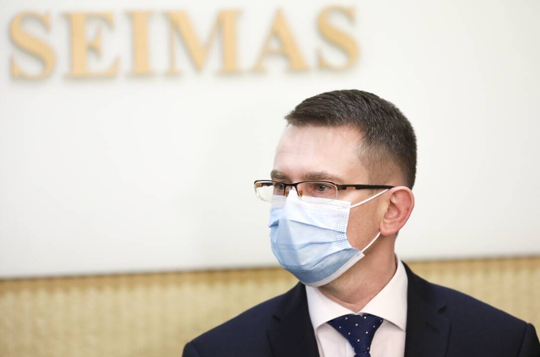 Sveikatos apsaugos ministras Arūnas Dulkys pristatė planuojamą vakcinacijos nuo COVID-19 planą
