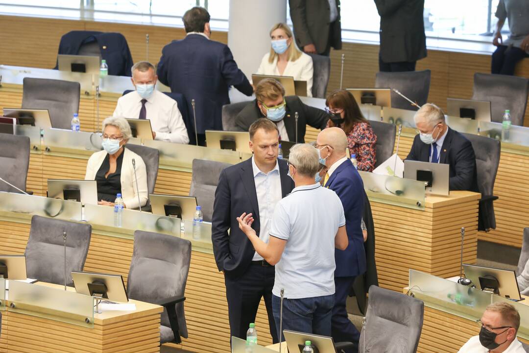 Neeilinė Seimo sesija dėl migrantų krizės
