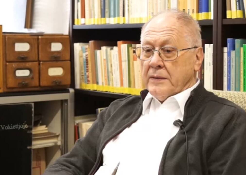 Už viso gyvenimo nuopelnus „Globalios Lietuvos“ apdovanojimas – V. Bartusevičiui