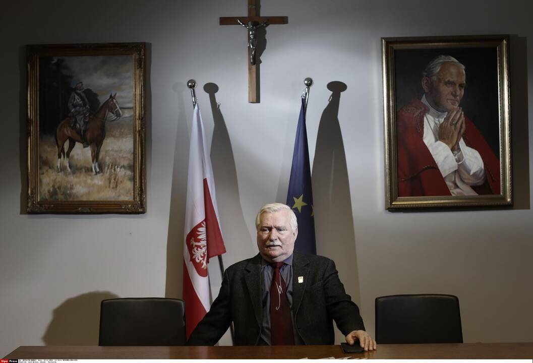 1943 m. gimė buvęs Lenkijos prezidentas, 1983 metų Nobelio Taikos premijos laureatas Lechas Walesa