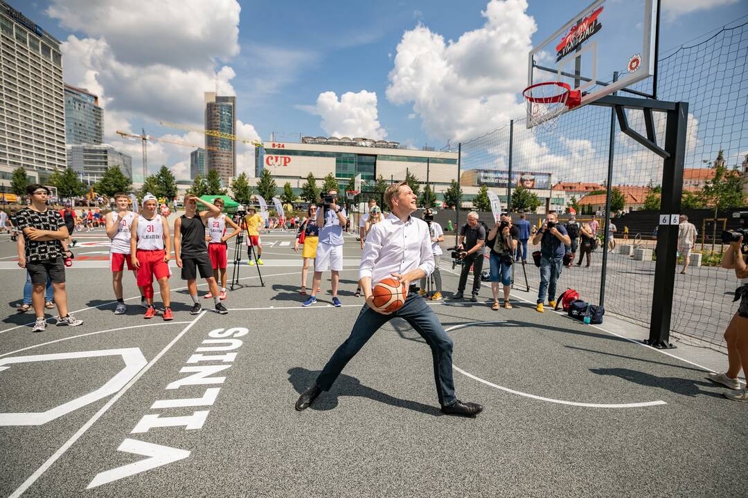 Atnaujintas Baltojo tilto sporto aikštynas 