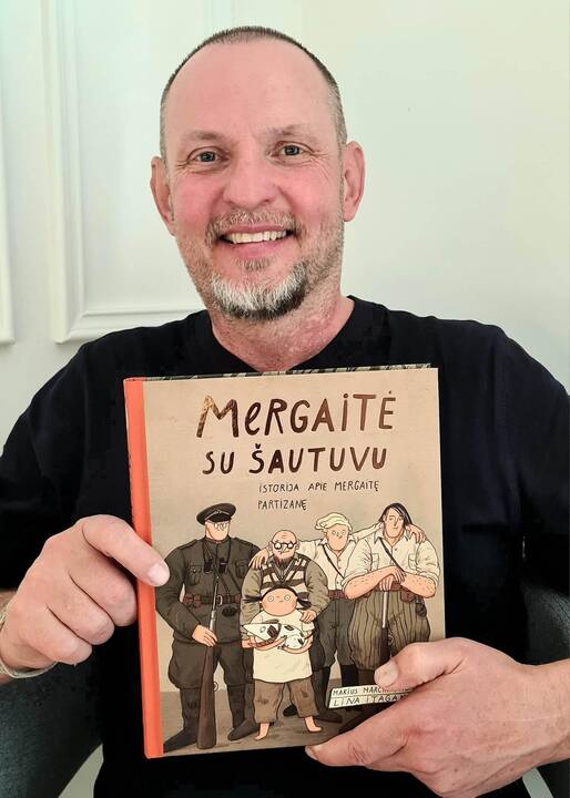 Autentika: rašytojas M. Marcinkevičius ir iliustruotoja L. Itagaki į knygą sudėjo iš artimųjų girdėtus pasakojimus.