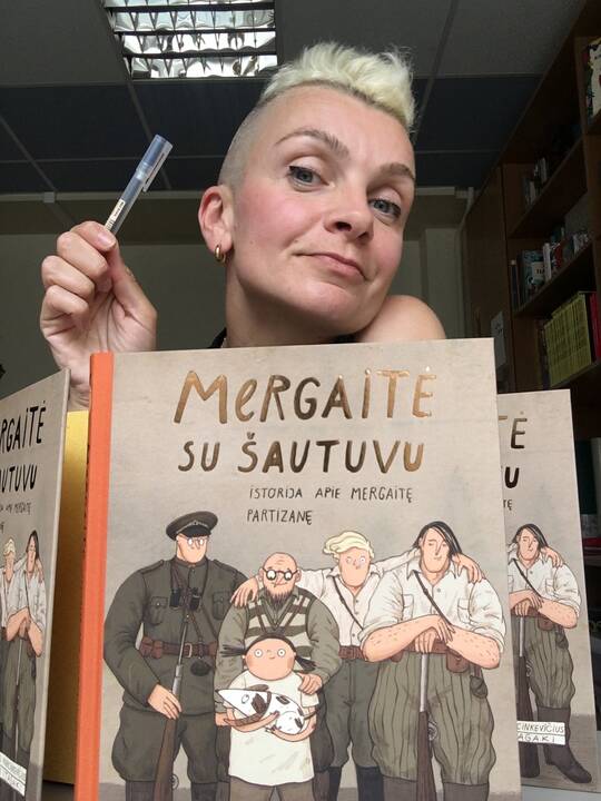 Autentika: rašytojas M. Marcinkevičius ir iliustruotoja L. Itagaki į knygą sudėjo iš artimųjų girdėtus pasakojimus.