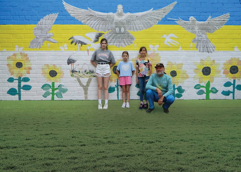 Laisvė. Dalyviai: Evelyna, Angelyna (iš kairės ukrainietės iš Zaporižios), Paulė (anūkė), Artūras Rimkevičius.
