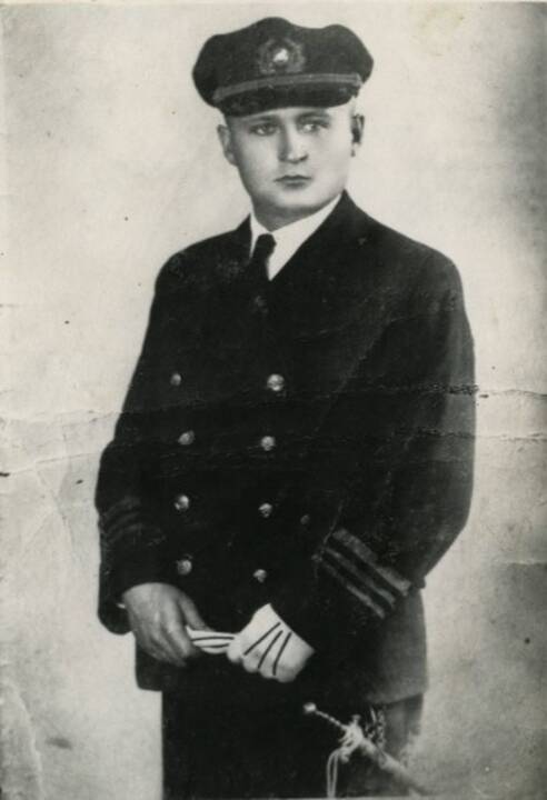 Vykdytojai: Klaipėdos jūrų skautų būrys 1931 m., kuris taip pat turėjo įtakos skatinant jūrinį judėjimą tarpukario uostamiestyje.