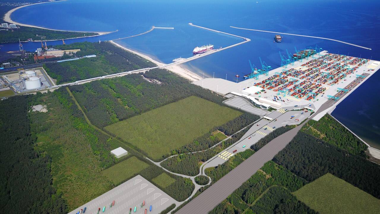 Kroviniai: senajame Svinouiscio uoste nuo seno veikia nedidelis vietinės reikšmės konteinerių terminalas.