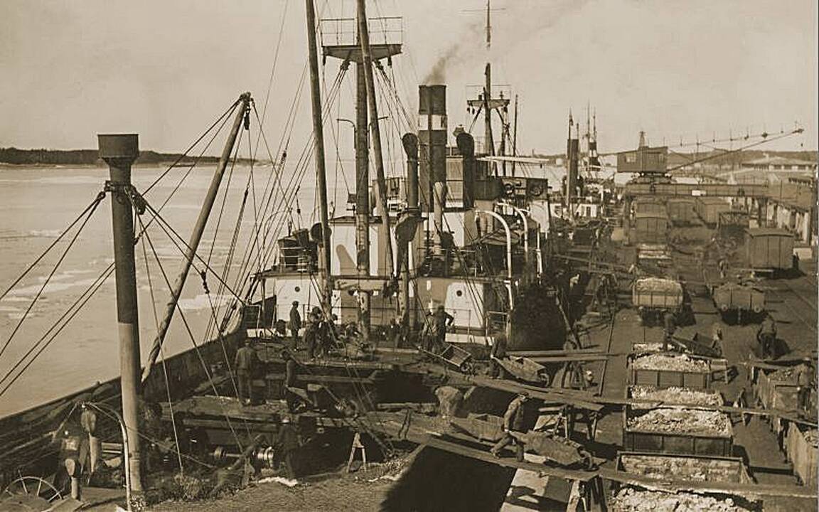 Laikmetis: statybos Žiemos uoste 1932 m.