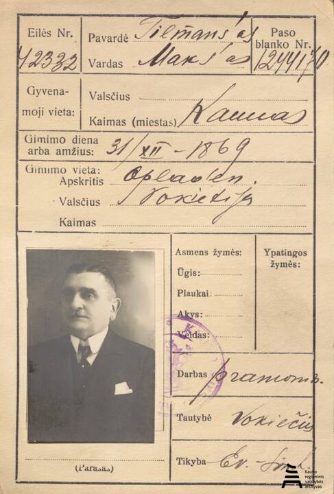 Ypatumai: kitaip nei įprasta dabar, tarpukariu pasuose buvo nurodoma ir jo savininko tikėjimas, profesija, naudojamos ne vien portretinės nuotraukos.