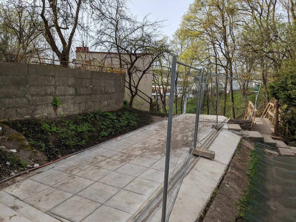 Padėtis: Žaliakalnio gyventojai nekantrauja išbandyti naujuosius Aušros laiptus.