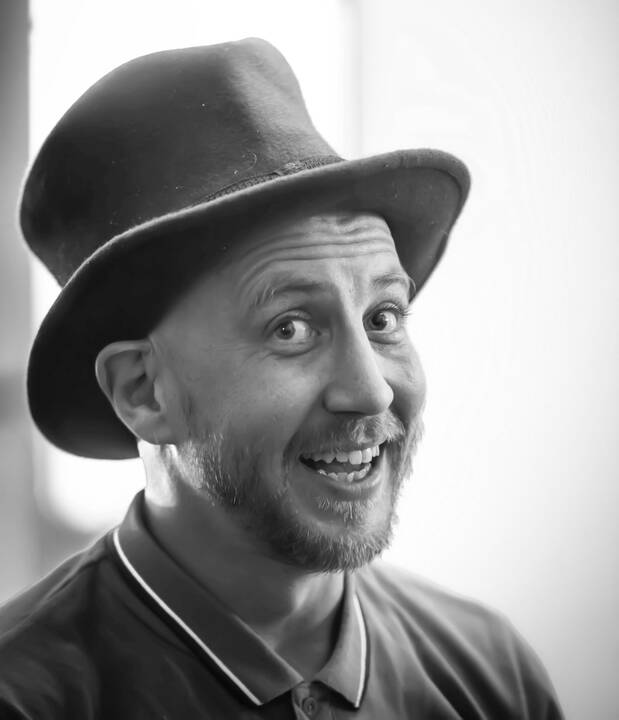 „Šie metai man ypatingi ir tuo, kad būtent prieš 20 metų pirmą kartą užlipau ant profesionalios scenos“, – sako rugsėjo 1-ąją 40-metį pasitikęs aktorius M. Repšys.
