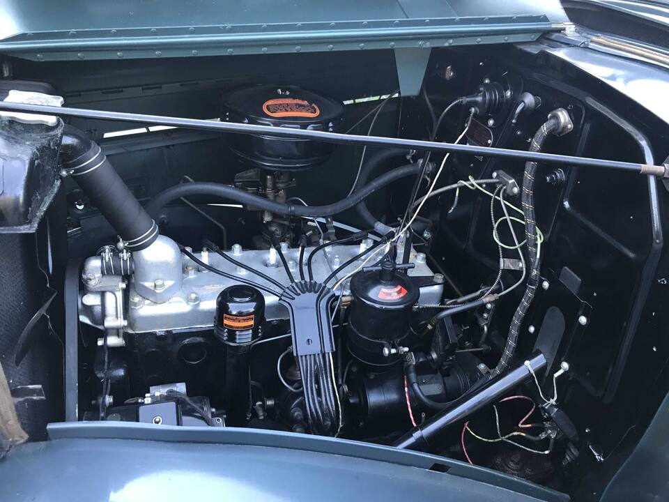 Populiarumas: 1935 m. laidos „Plymouth PJ“ tapo ne tik pigiausiais, bet ir geriausiai parduodamais Amerikos automobiliais.