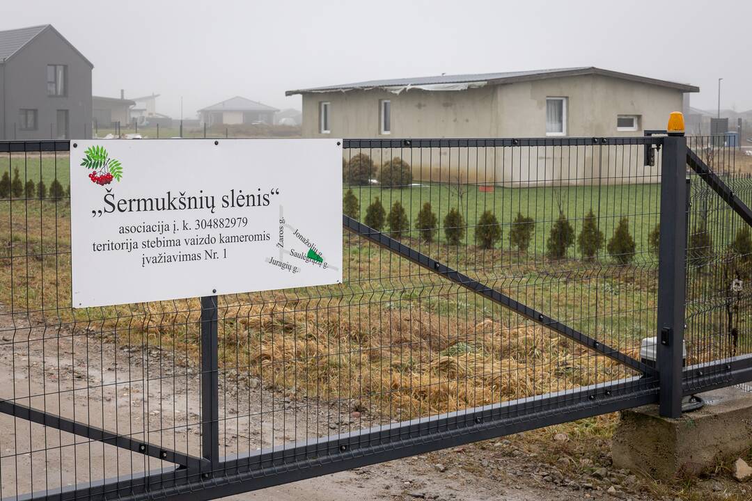 Nuostata: gyventojai savo teritorijoje nenori privatumo suvaržymų. 