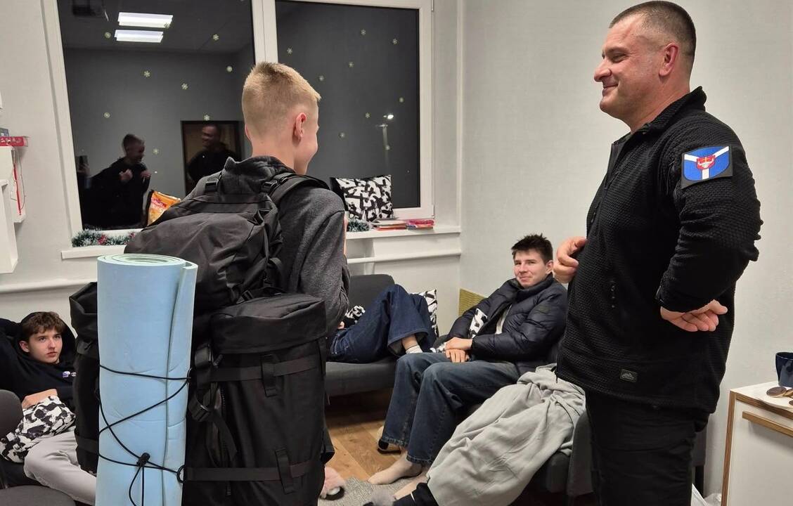 Nauda: Neveronių jaunimo erdvėje apsilankęs D. Raubūnas pažėrė įdomių istorijų ir praktinių patarimų.
