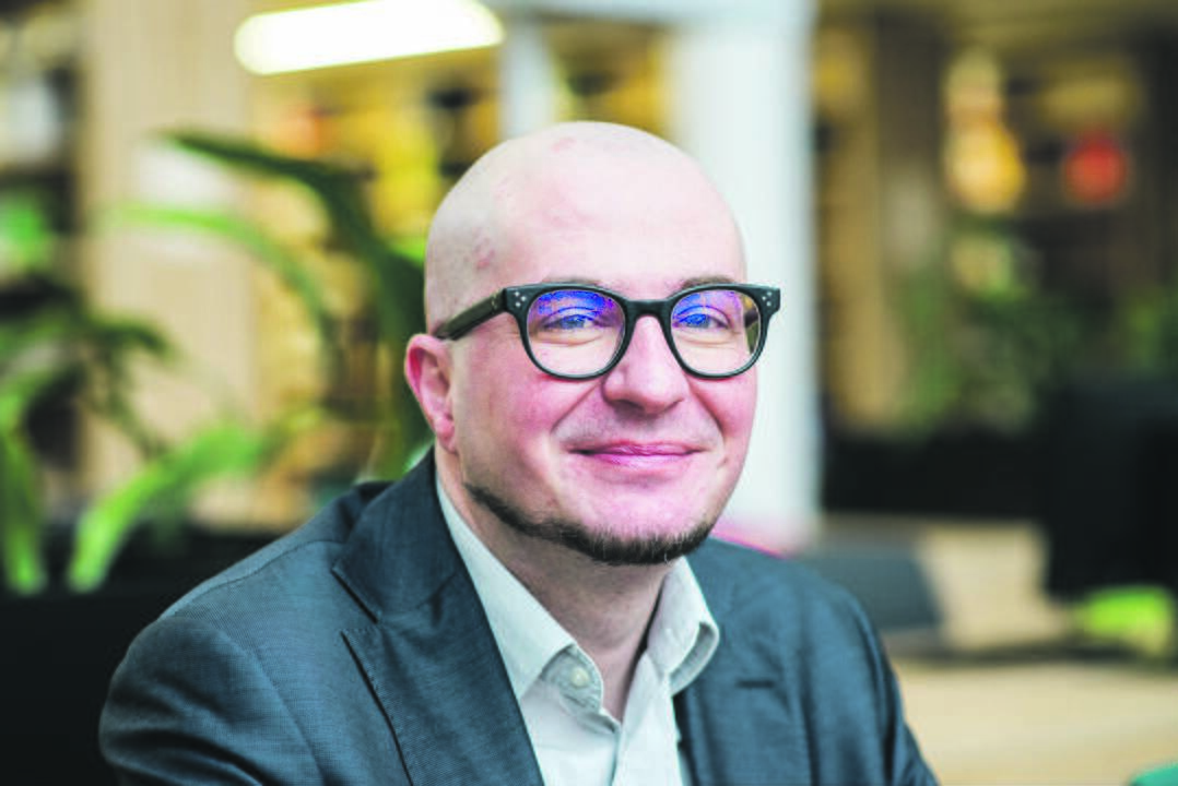 Dirbtinis intelektas: nuo „Terminatoriaus“ – iki proveržio medicinoje, versle, gynyboje
