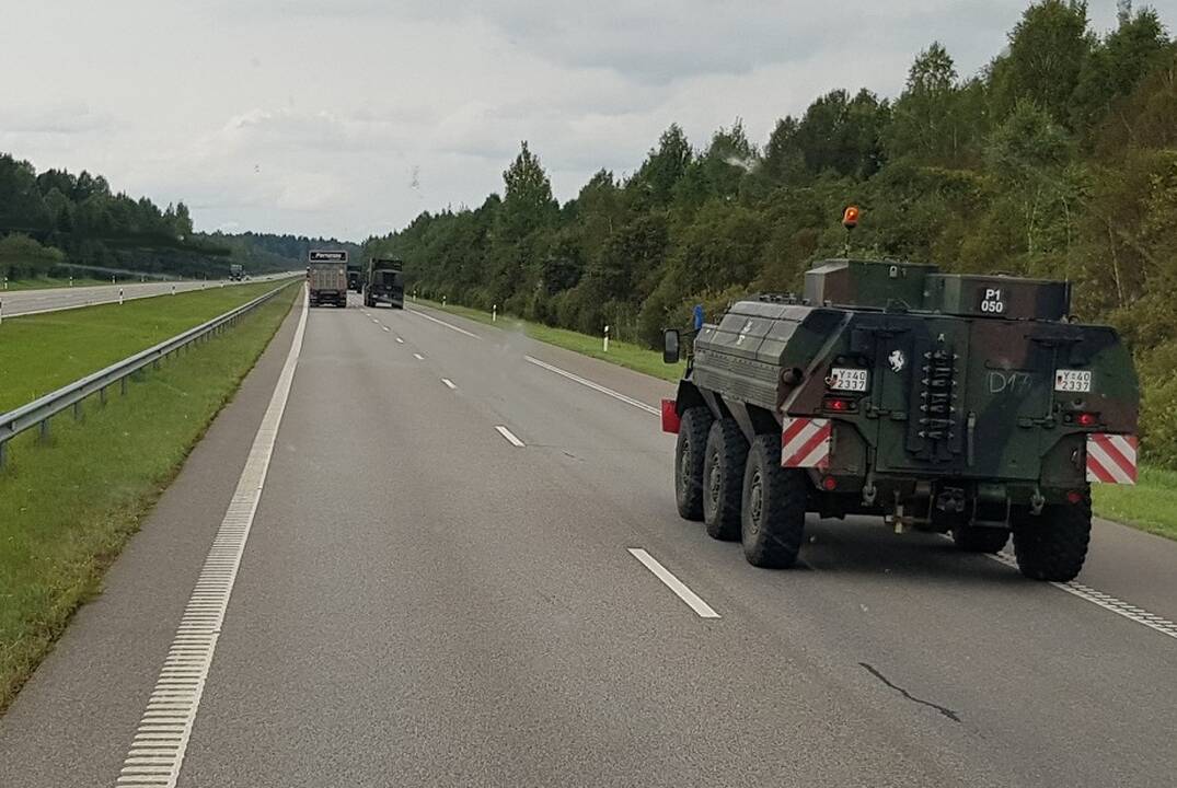 Ypatingas: 2023 m. gruodį per Klaipėdą iš uosto buvo gabenamas reaktorius į „Orlen Lietuva“ gamyklą.
