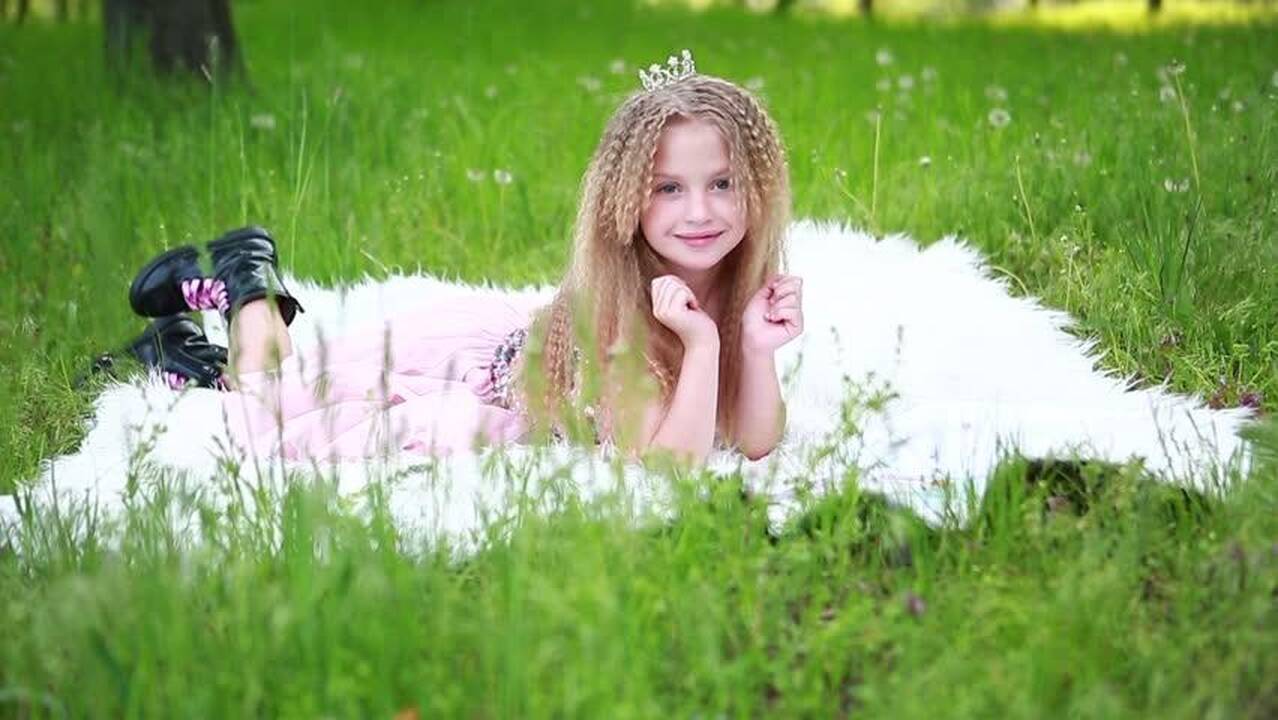 VU Botanikos sode – princesių ir riterių šventė