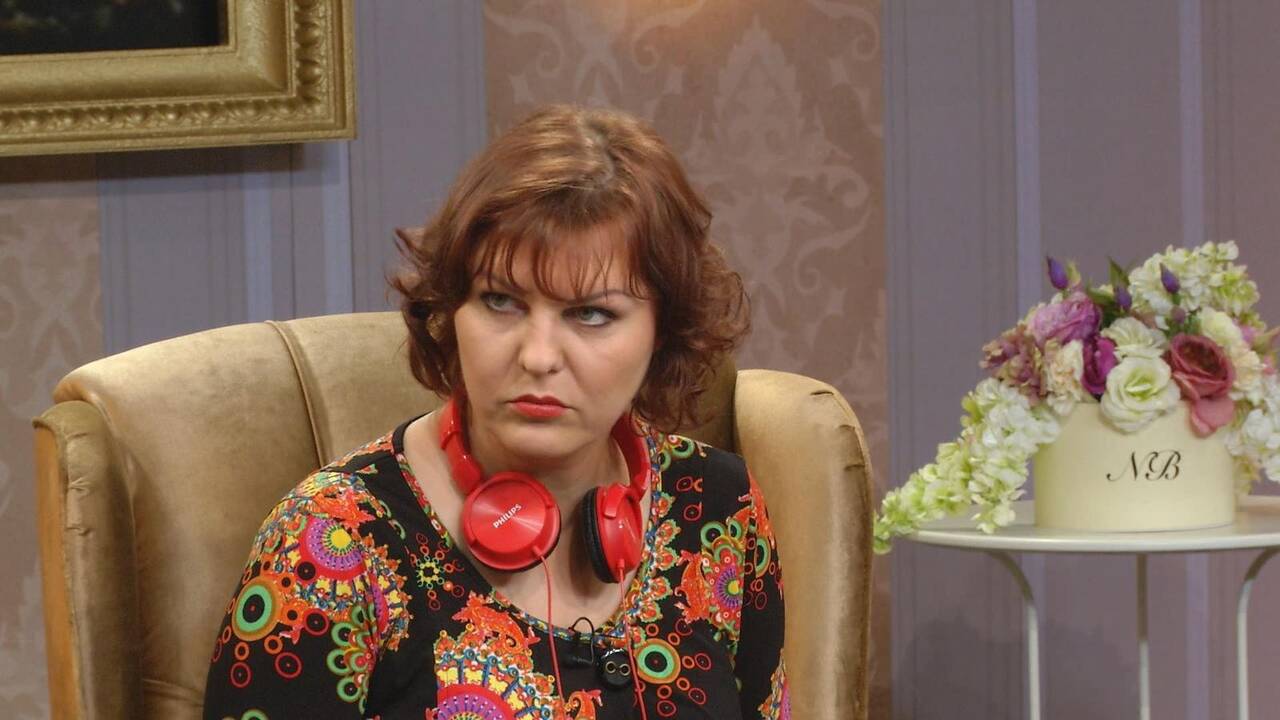 Alkoholio atsisakiusi D. Meiželytė: dienas leisdavau su knyga ir buteliu vyno
