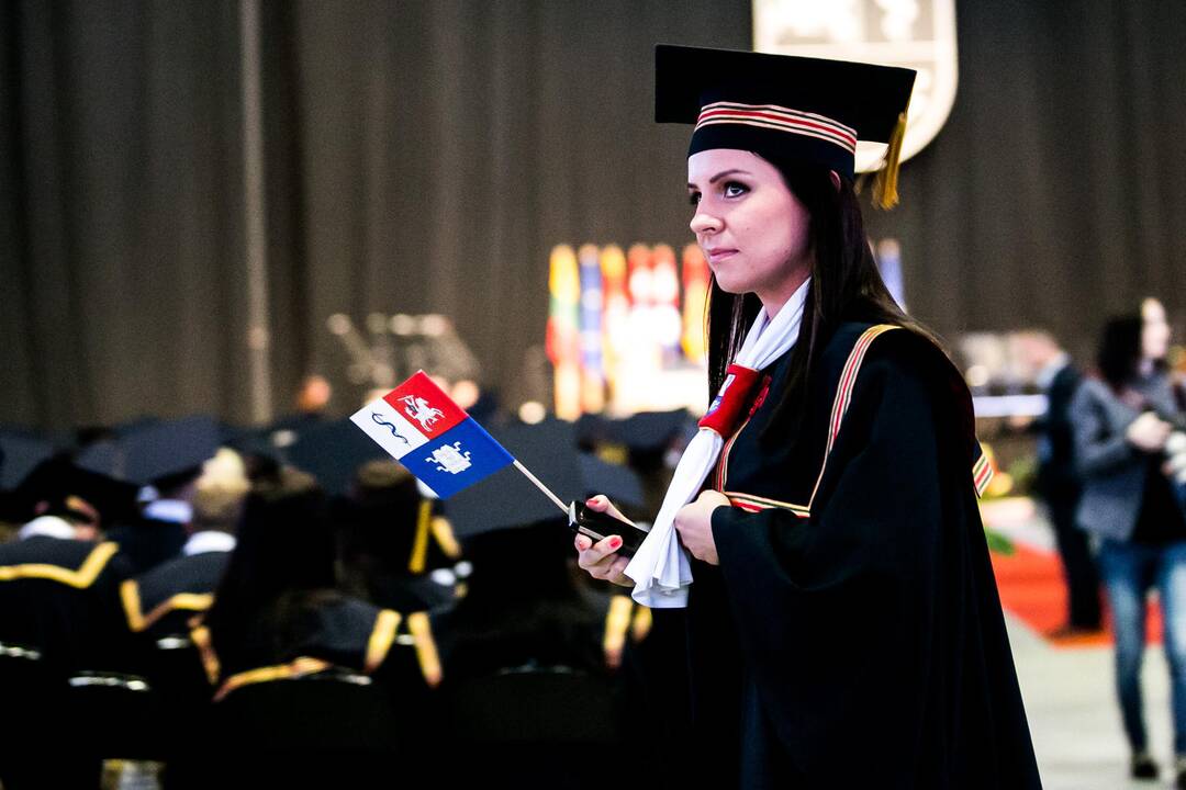 LSMU diplomų įteikimas