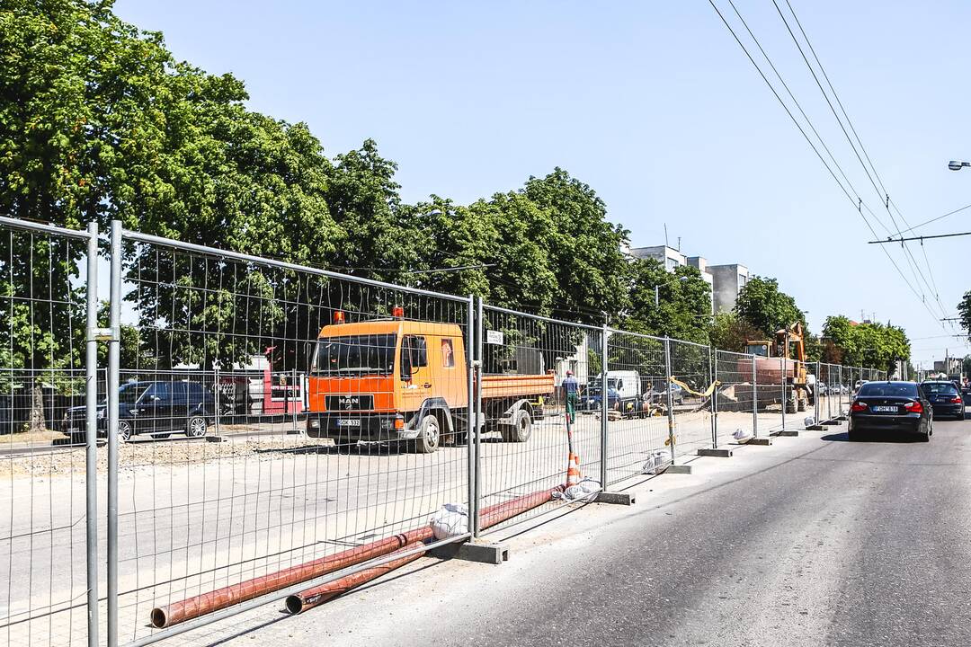 Alinantis karštis keičia darbo valandas