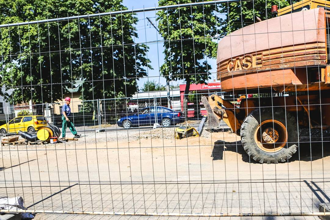 Alinantis karštis keičia darbo valandas