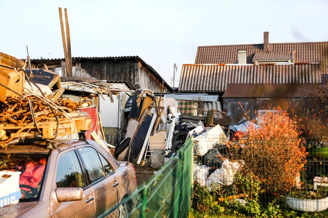 Šiukšlių kaupimo manija