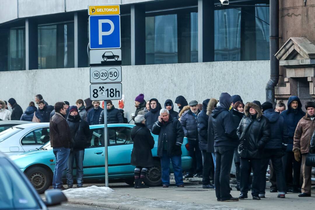 Eilė prie Lietuvos banko