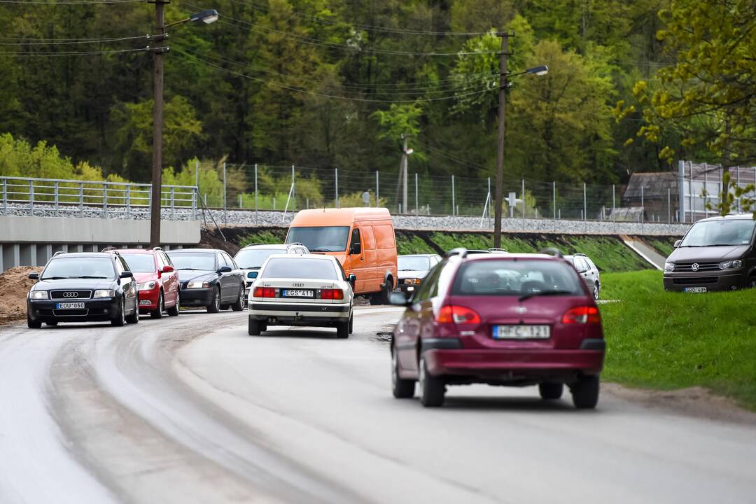 Piliakalnio gatvėje ribojamas eismas