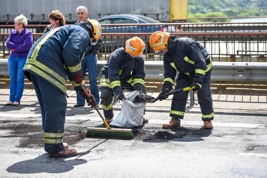Avarija ant Kleboniškio tilto