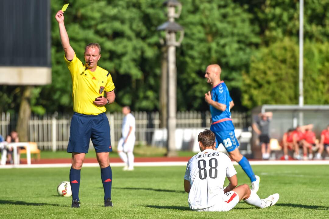 Futbolas: “Stumbras” – “Sūduva”