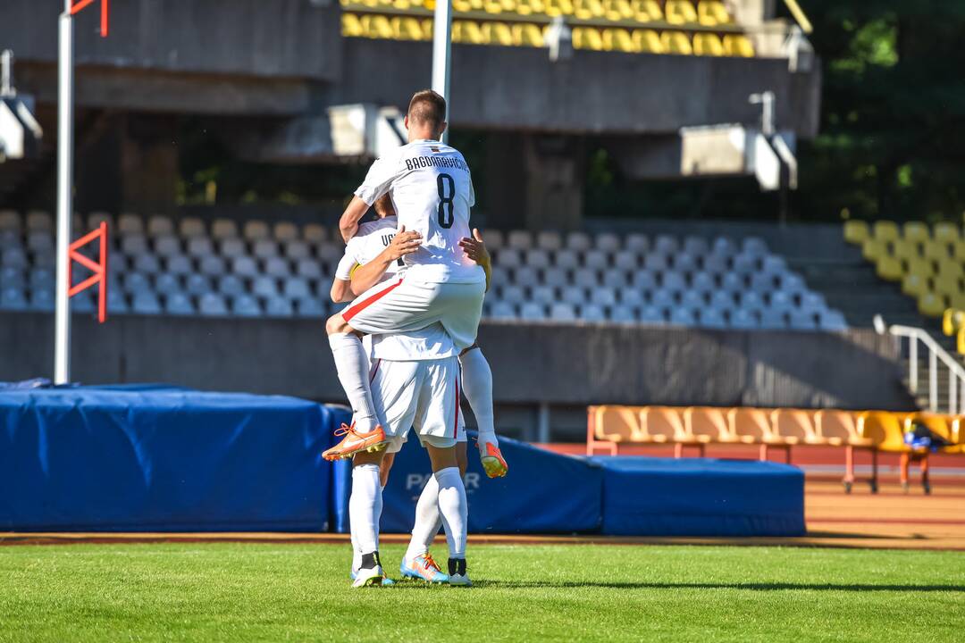 Futbolas: “Stumbras” – “Sūduva”