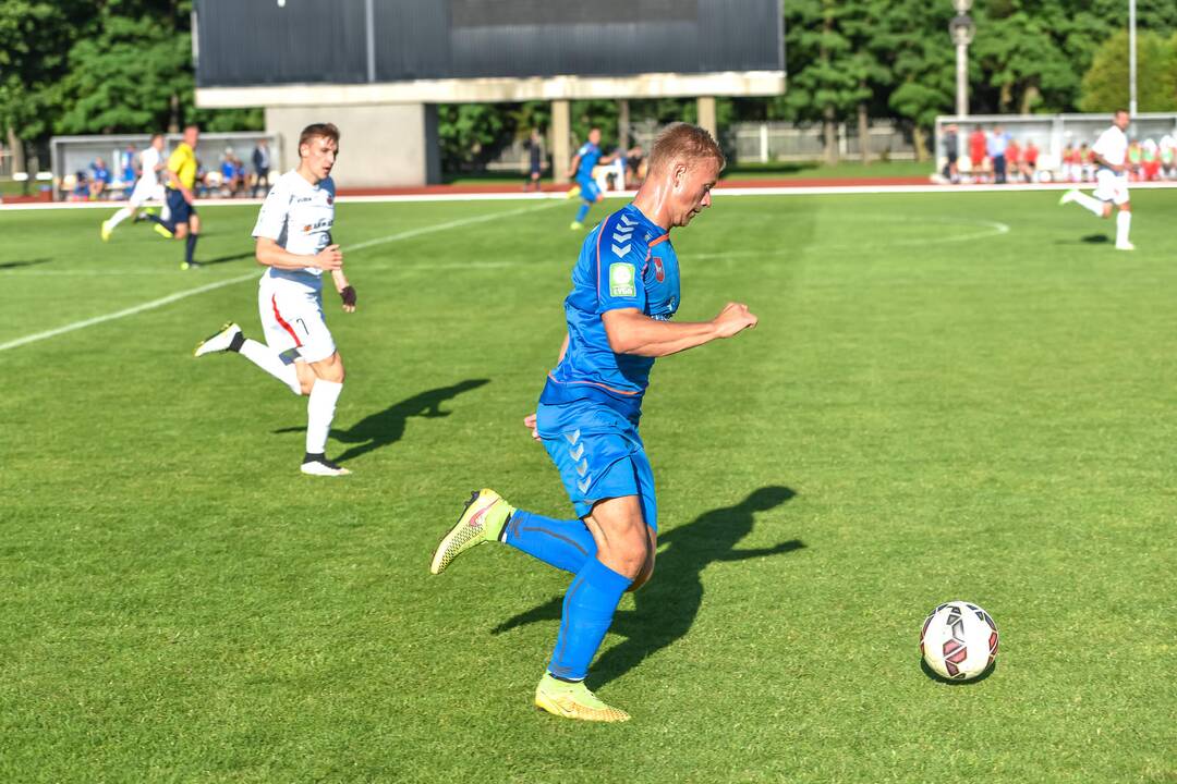 Futbolas: “Stumbras” – “Sūduva”