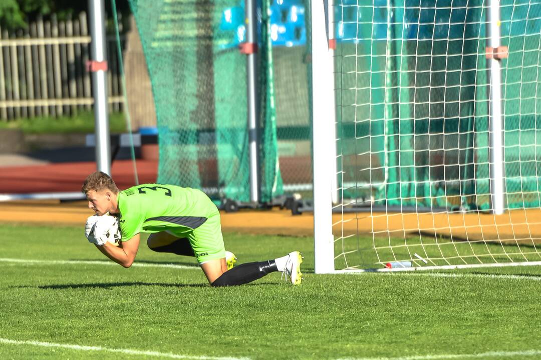 Futbolas: “Stumbras” – “Sūduva”