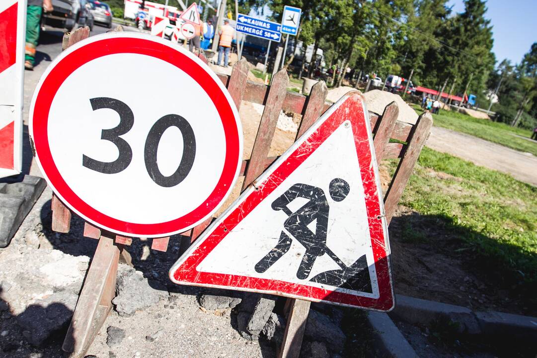 Ramučiuose per "Audi" ir vilkiko avariją sužeisti du žmonės