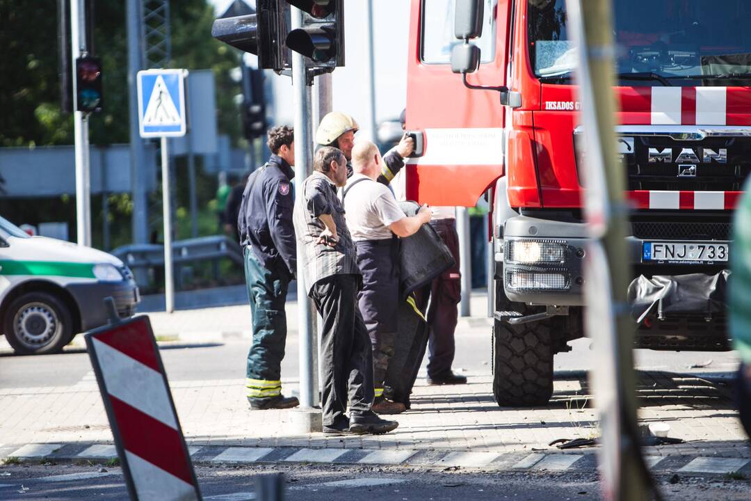 Ramučiuose per "Audi" ir vilkiko avariją sužeisti du žmonės