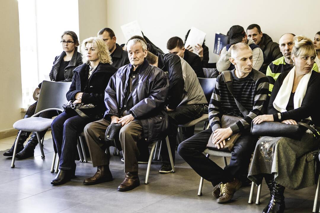 Šilainiuose mamą ir dukrą pražudęs 20-metis savo kaltę pripažino